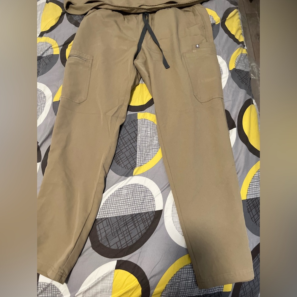 Men's Tan Pants